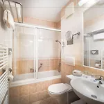 Valamar Adria Hotel