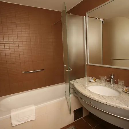 Valamar Adria 4* Башка