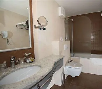 Hotel Valamar Adria