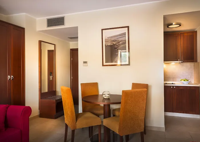Valamar Adria מלון באסקה