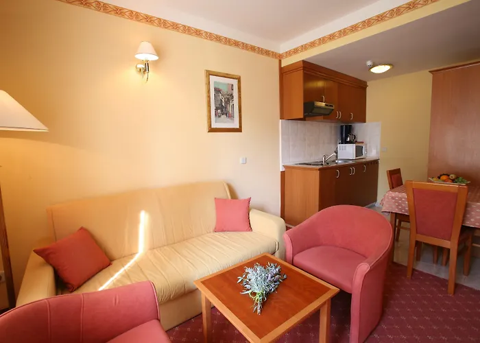 Valamar Adria מלון 4*