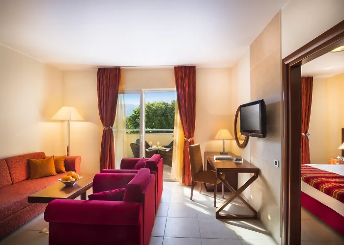 מלון Valamar Adria