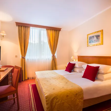 Szálloda Valamar Adria