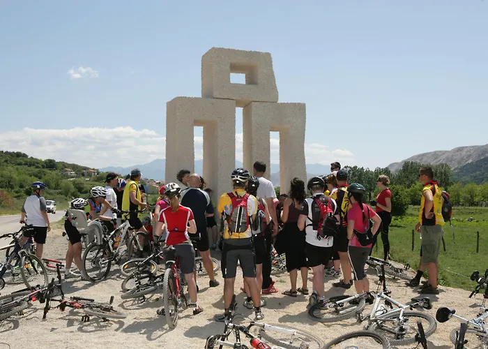 Hotel Valamar Adria 4*